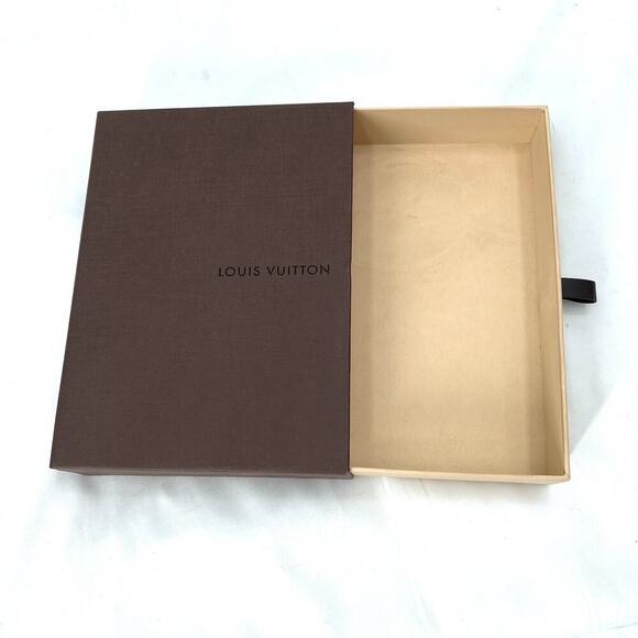 Louis Vuitton Authentic Signature Brown Small Empty Gift Box 7.25" x 5.5" - Picture 7 of 8